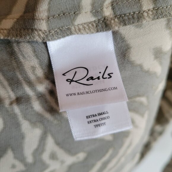 Rails Mini Dress Lightweight Long Sleeve Gray Olive Green Animal Print XS - Picture 11 of 12